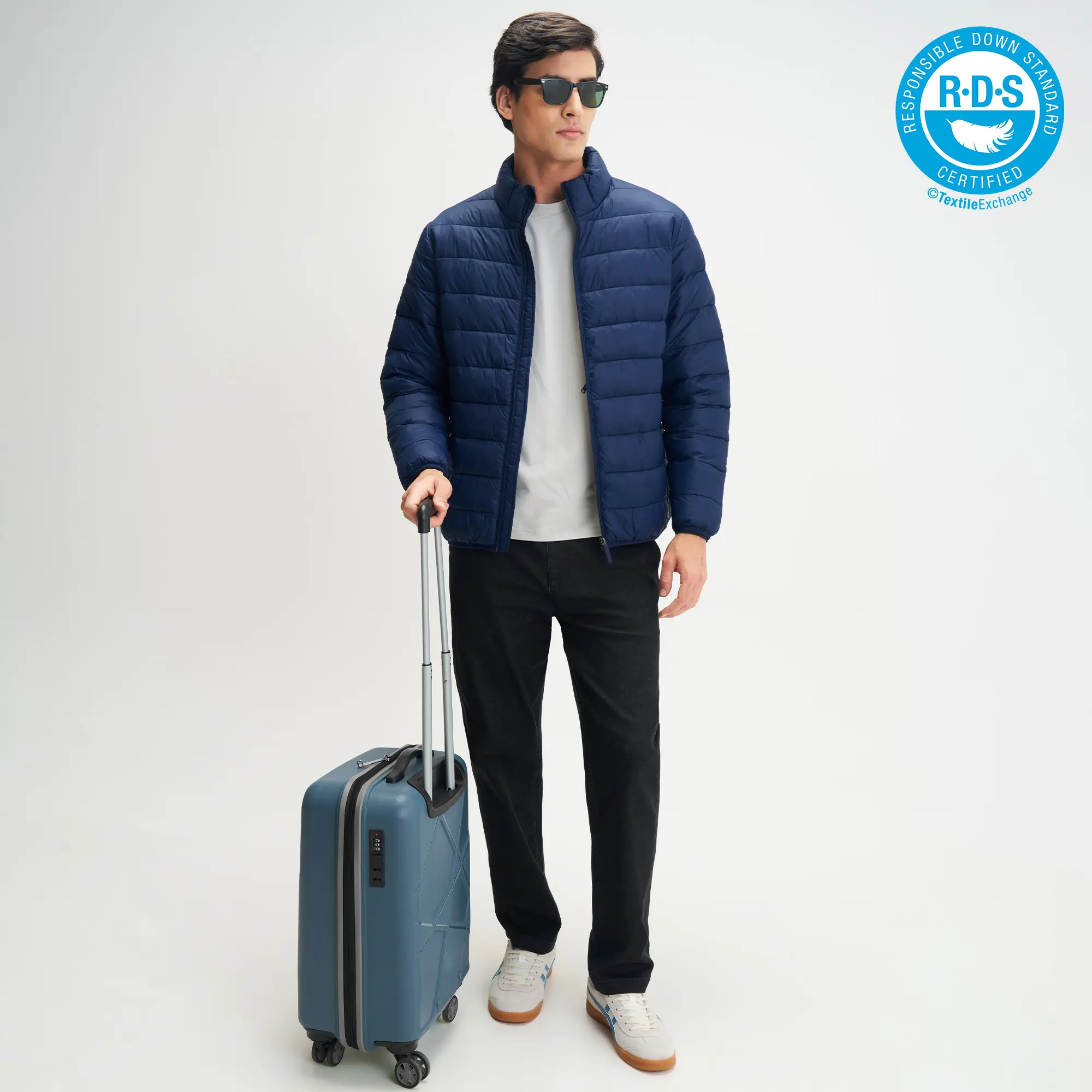 Ultra-Light Puffer Jacket - Navy Blue - Image 3
